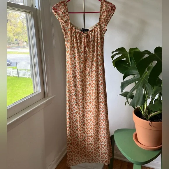 Motel Rocks Windy Midi Dress - Picture 4 of 5